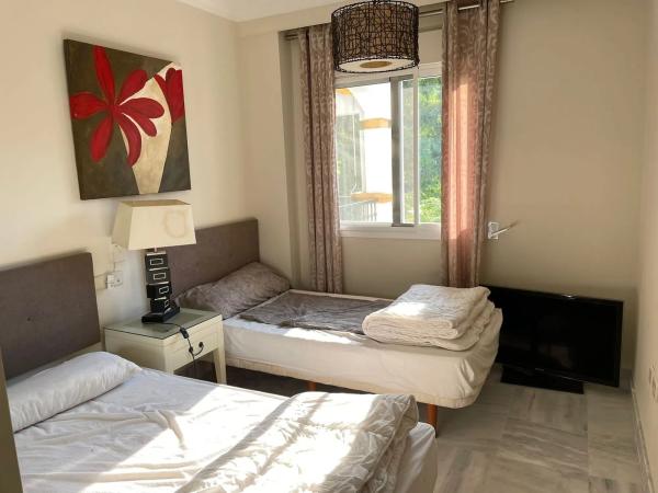 Venta de piso en CM DEL ANGEL-NVA ANDALUCIA, 109, Marbella
thumbnail 3