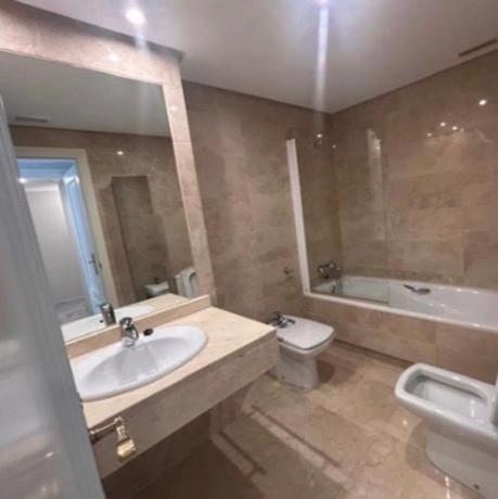 Venta de piso en Conjunto la Dama de Noche, 4, Marbella
 photo 1