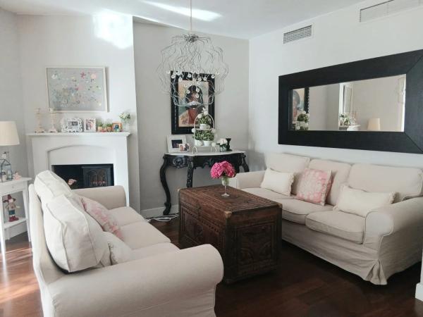Ático en venta en Urbanización Los Naranjos de Marbella, 1 FASE, Marbella thumbnail 2