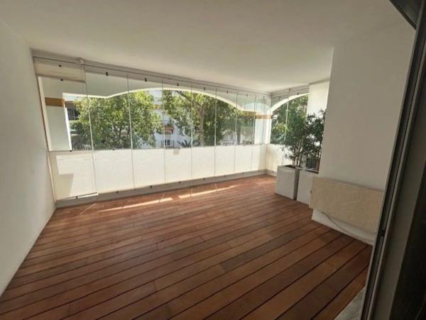 Venta de piso en Urbanizacion Dama de Noche, 55, Marbella
 photo 1