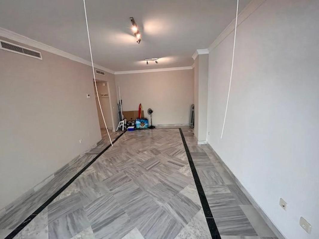 Venta de piso en Urbanizacion Dama de Noche, 55, Marbella
photo 4
