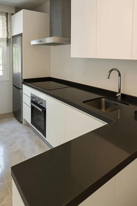Venta de piso en Urbanización Los Naranjos de Marbella, 2, Marbella
photo 4