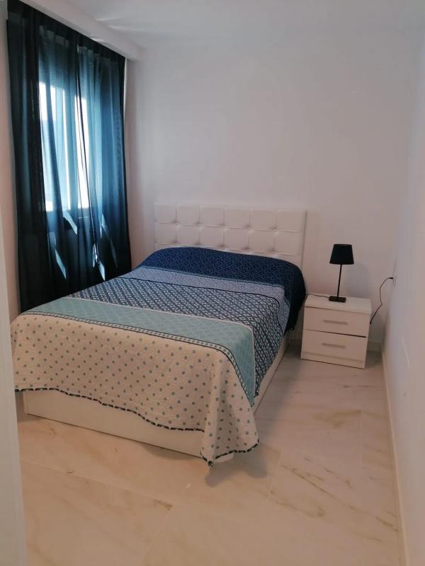 Venta de piso en Calle Alcaucín, 49, Marbella
photo 2