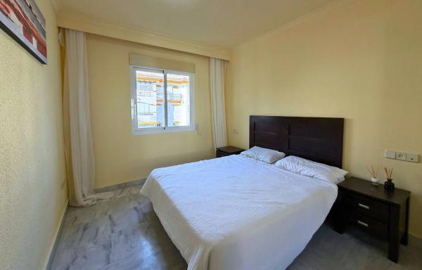 Venta de piso en CM DEL ANGEL-NVA ANDALUCIA, 109, Marbella
 photo 1