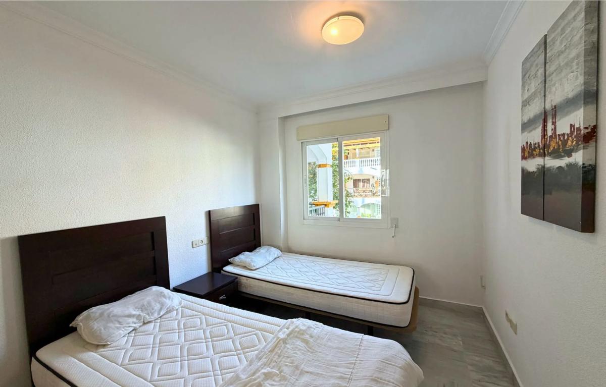 Venta de piso en CM DEL ANGEL-NVA ANDALUCIA, 109, Marbella
photo 5