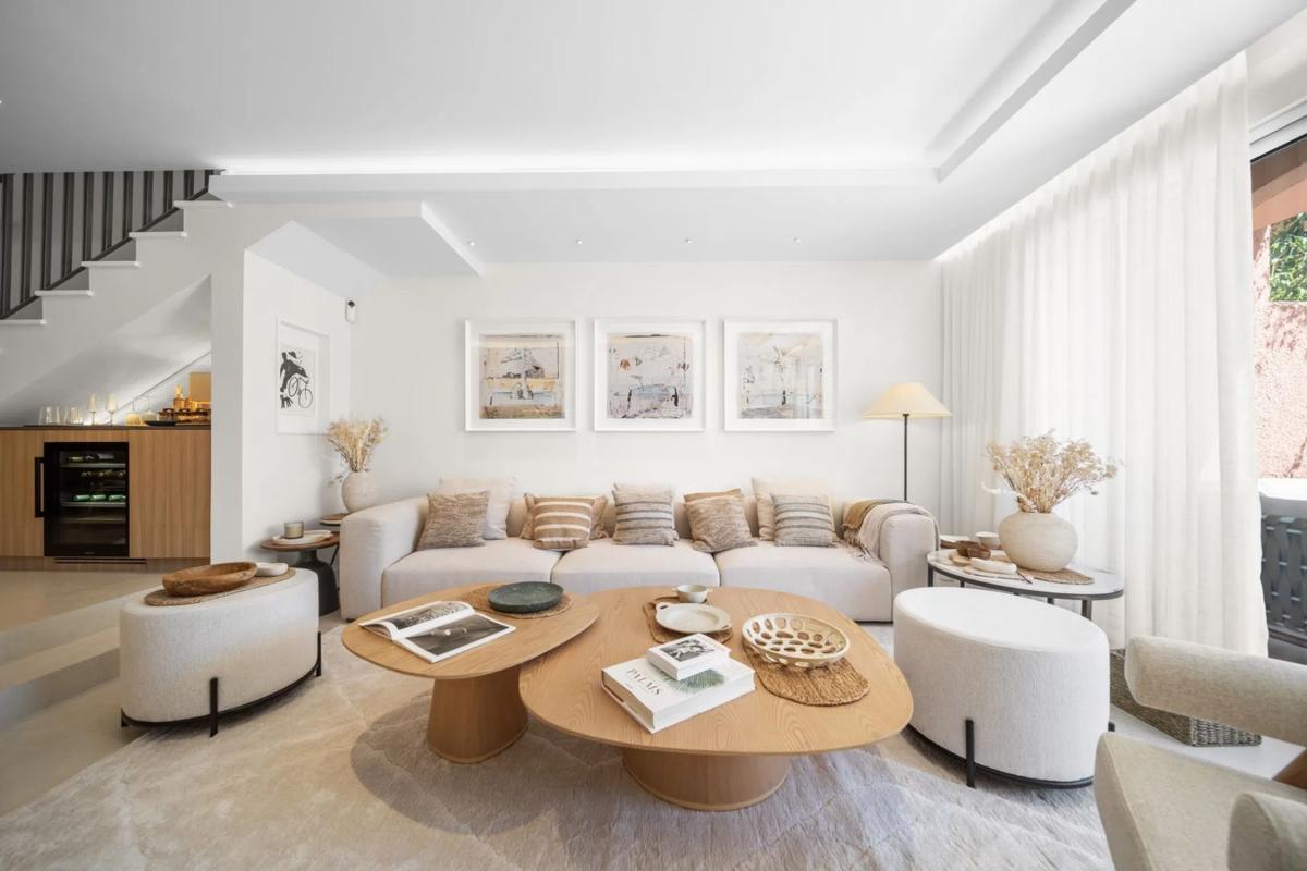 Sale of townhouse in Barrio La Dama de Noche-La Alzambra , Marbella photo 2