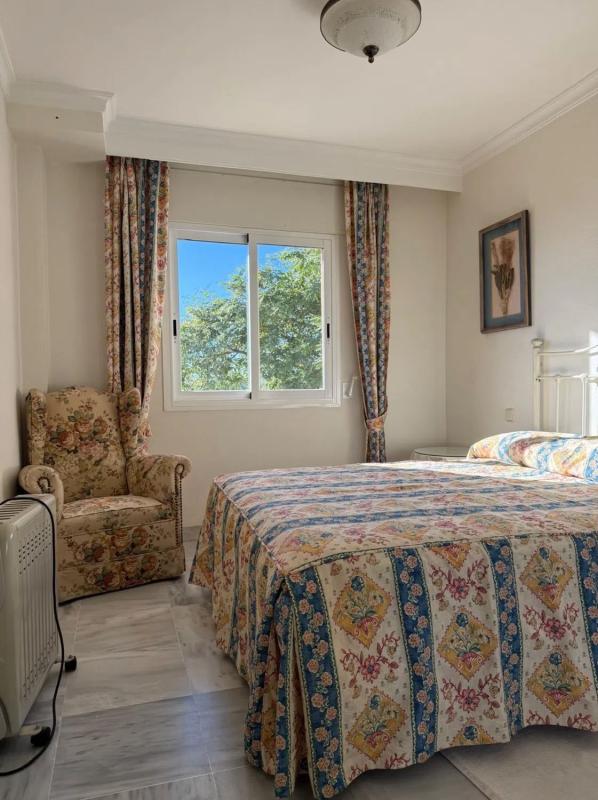 Venta de piso en Le dama de noshe s/n, Marbella
photo 3