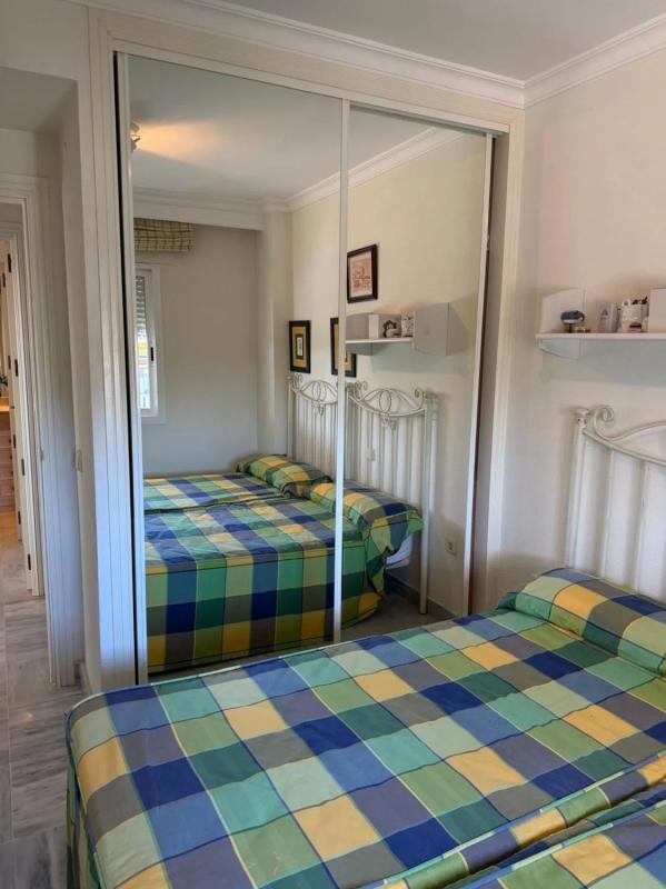 Venta de piso en Le dama de noshe s/n, Marbella
photo 4