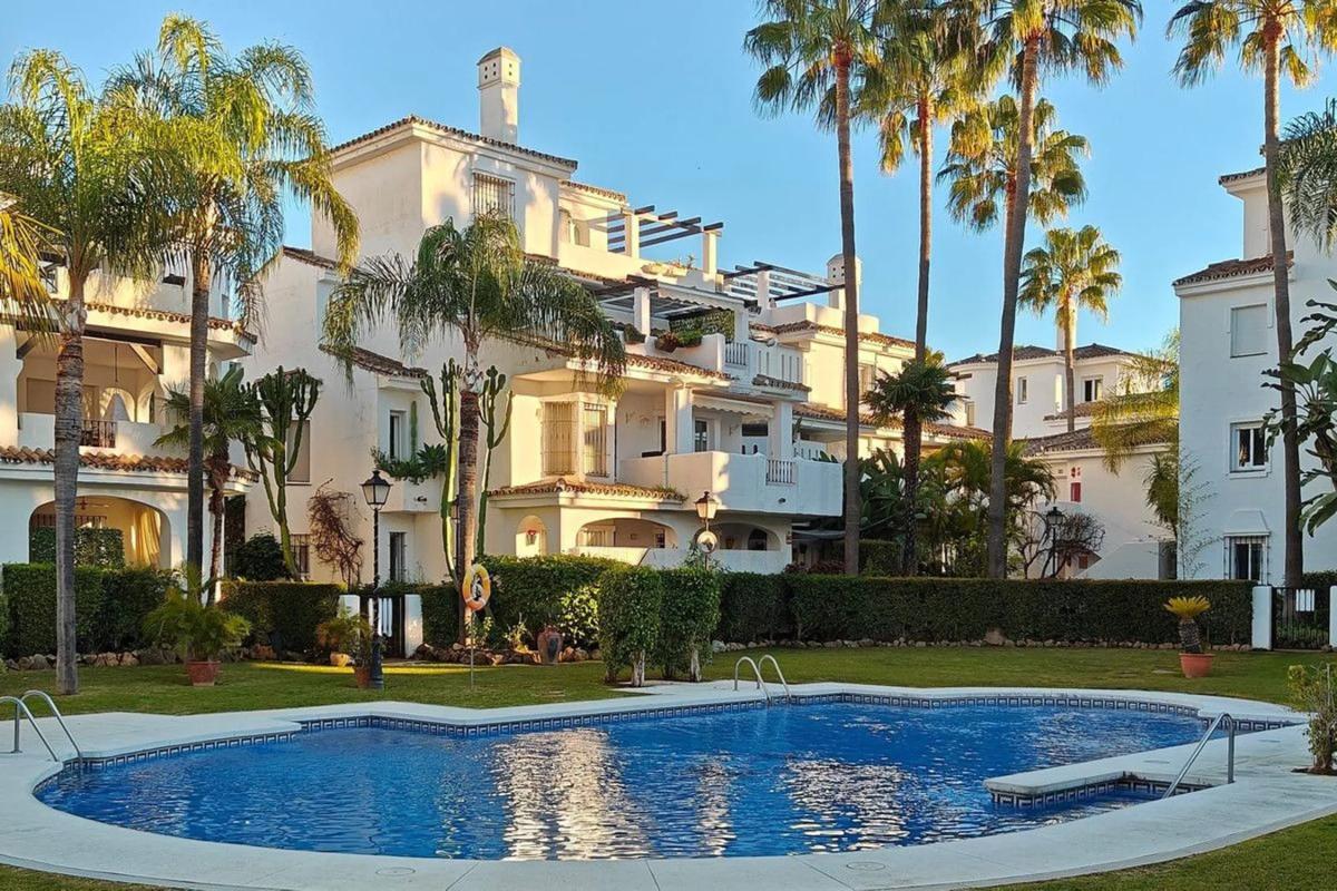 Venta de piso en Calle Almogía s/n, Marbella
photo 1