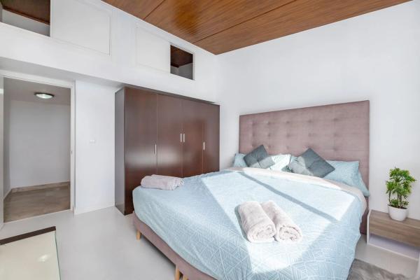 Четырехквартирный дом на продажу на  Urbanización Los Naranjos de Marbella, 1 , Марбелла photo 4