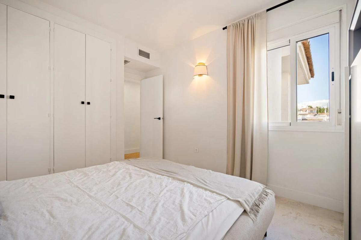 Продажа квартиры на Urbanización Los Naranjos de Marbella, Марбелла
photo 4
