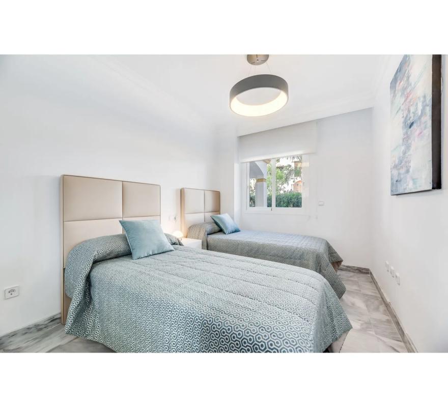 Venta de piso en CM DEL ANGEL-NVA ANDALUCIA, 109, Marbella
 photo 4