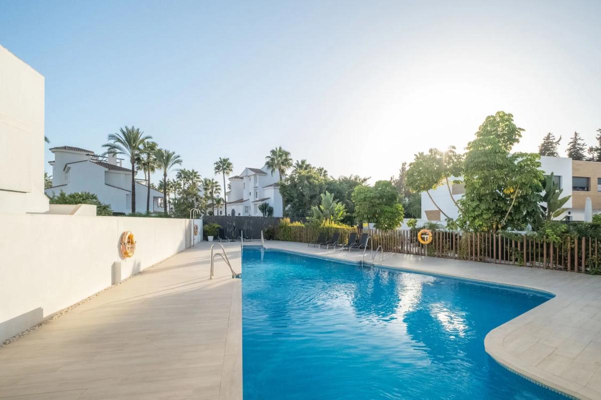 Venta de chalet adosado en Urbanizacion N Andalucia e , Marbella photo 5