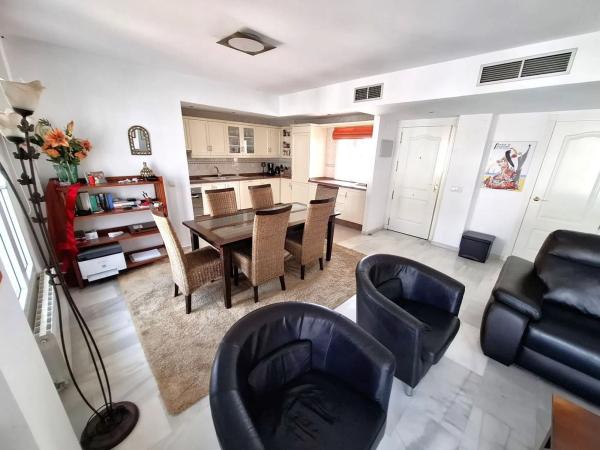Ático en venta en  Urbanización Los Naranjos de Marbella, Marbella photo 4