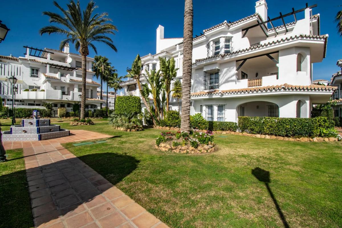 Продажа квартиры на Urbanización Los Naranjos de Marbella, Марбелла
photo 5