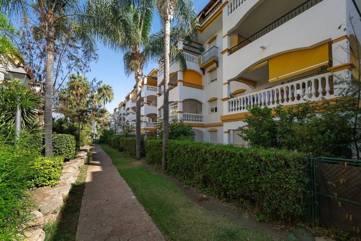 Продажа квартиры на Avenida Príncipe Salman, 3, Марбелла
photo 5