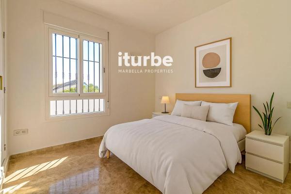 Ático en venta en  Barrio La Dama de Noche-La Alzambra, Marbella photo 4