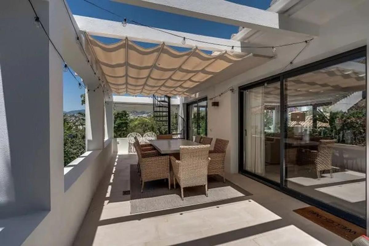 Venta de chalet independiente en Urbanización la Alzambra, 19, Marbella
photo 3
