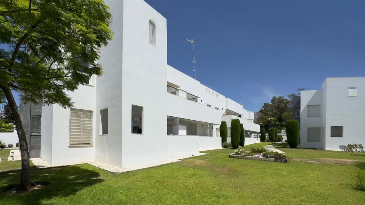 Sprzedaż mieszkania w CL ALCAUCIN-NARANJOS MARBELL, Marbella
photo 1