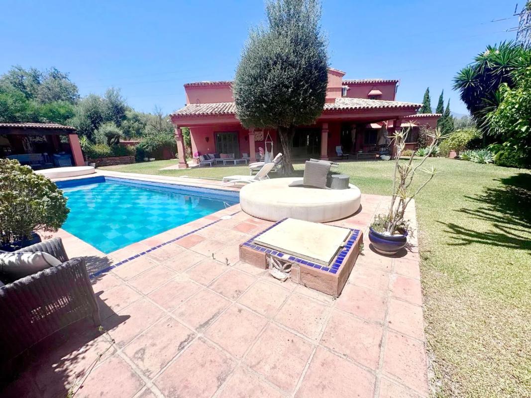 Venta de chalet independiente en Arrabal Judía, 9, Marbella
photo 5