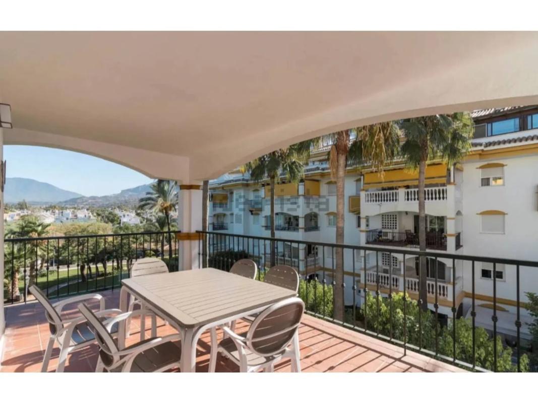 Sprzedaż mieszkania w Avenida Príncipe Salman, Marbella
photo 5