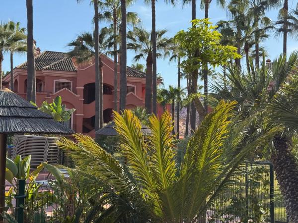 Duplex na sprzedaż w Alzambra vasari s/n, Marbella photo 1