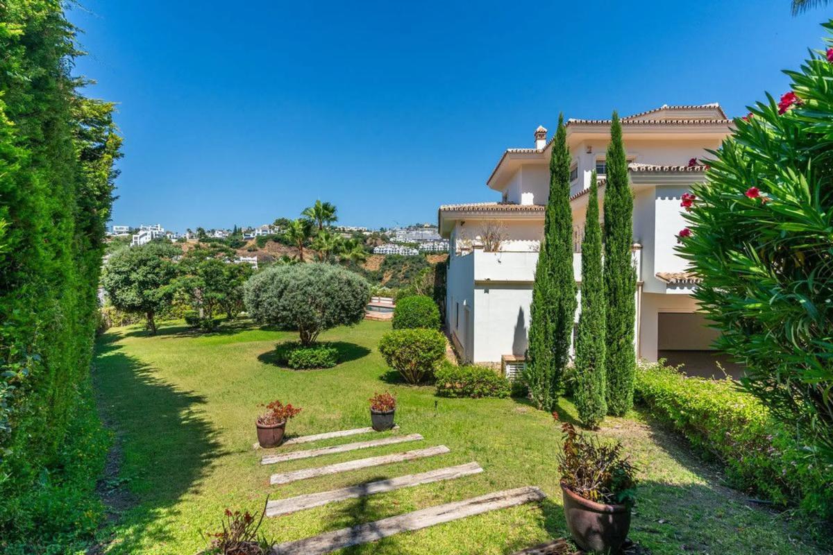 Venta de chalet independiente en Calle Teniente Riera, Marbella
photo 5