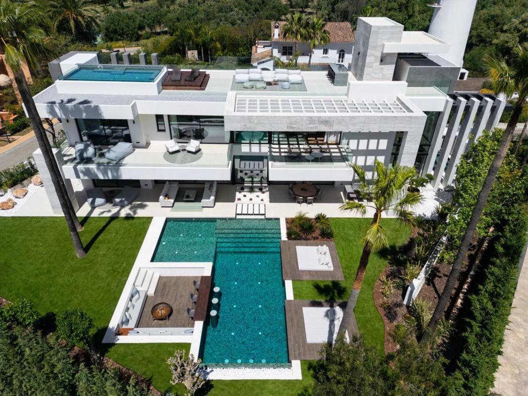 Venta de chalet independiente en Calle Alonso Cano, Marbella
photo 4
