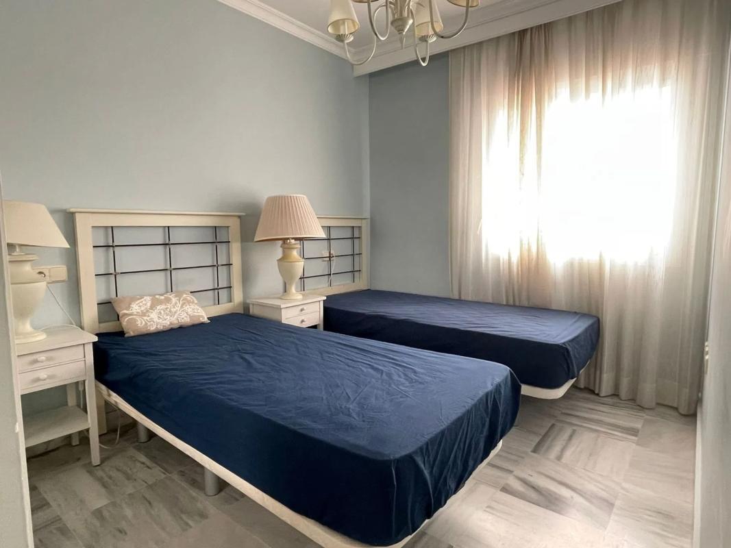 Venta de ático en Conjunto la Dama de Noche, 4, Marbella photo 3
