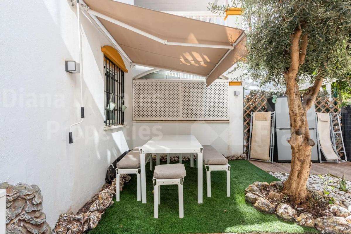 Sprzedaż mieszkania w Barrio La Dama de Noche-La Alzambra, Marbella
photo 2
