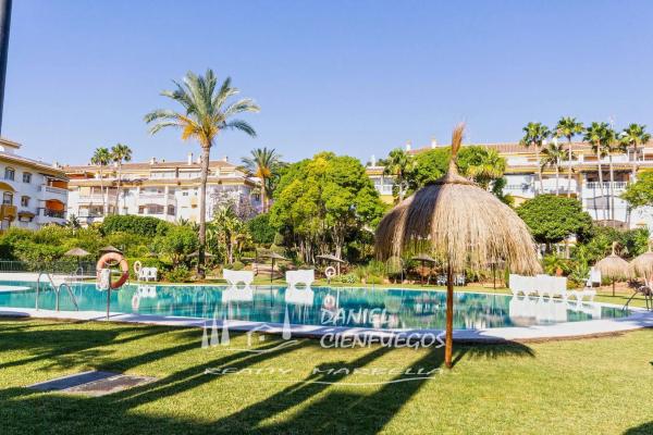 Venta de piso en Avenida Príncipe Salman, Marbella
 photo 4
