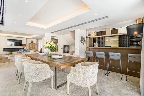 Chalet wolnostojący na sprzedaż w Barrio La Dama de Noche-La Alzambra, Marbella photo 1