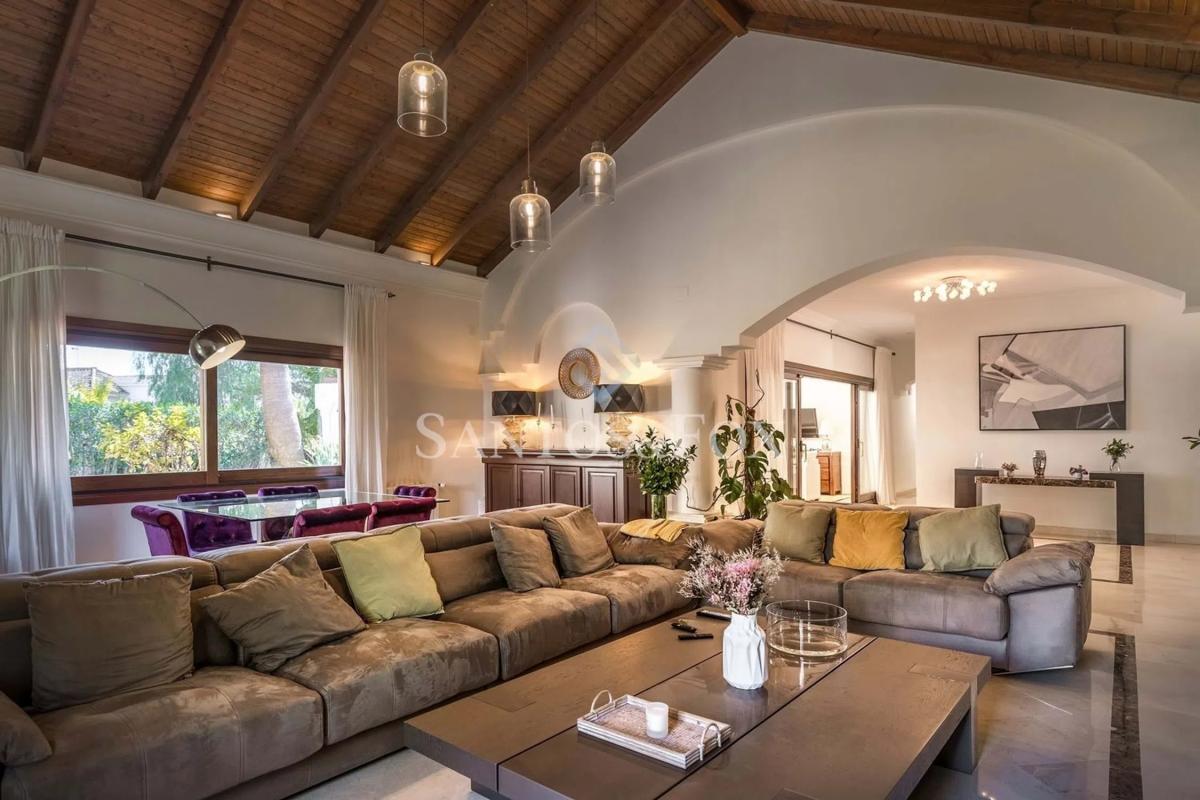 Sale of independent chalet in Barrio Las Brisas, Marbella
 photo 4
