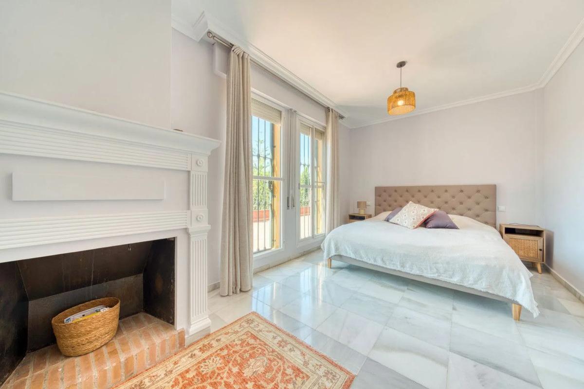 Продажа отдельного шале в Calle 01D Nva Andaluc, Марбелла photo 4