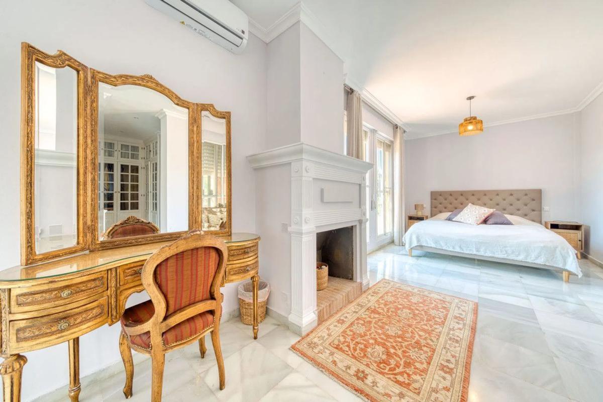 Продажа отдельного шале в Calle 01D Nva Andaluc, Марбелла photo 5