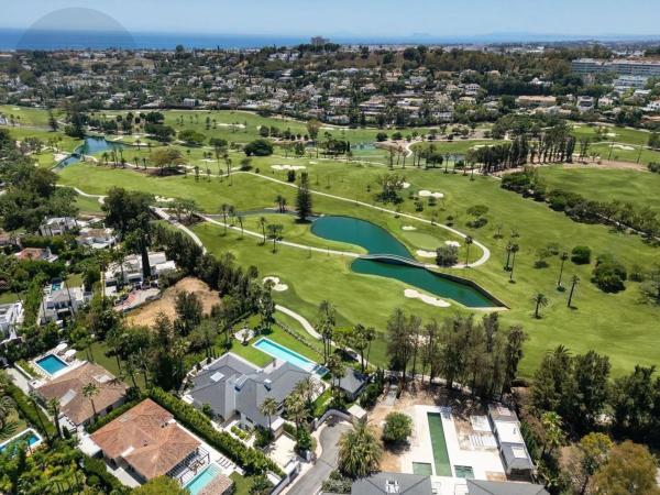 Chalet wolnostojący na sprzedaż w  Nueva andalucia, Marbella photo 3