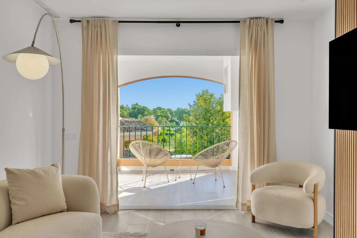 Venta de piso en Calle Real, 1 Block, Marbella
photo 3