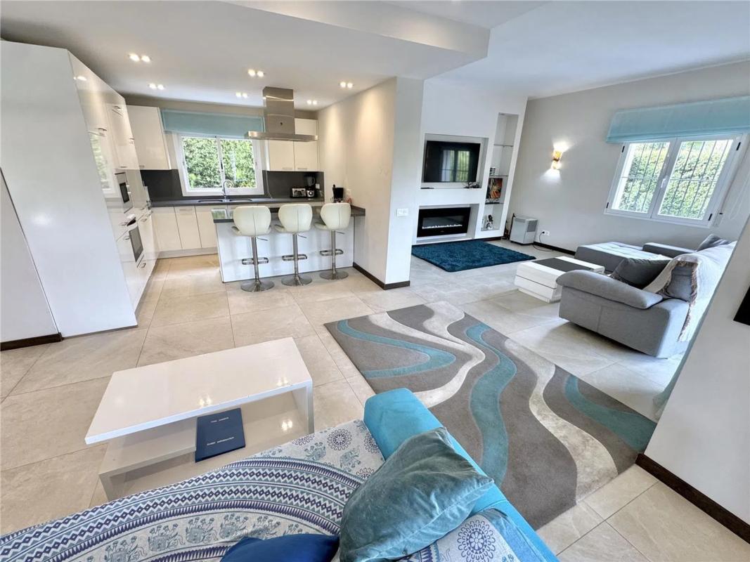 Sprzedaż niezależnego domku jednorodzinnego w Barrio Las Brisas, Marbella photo 4