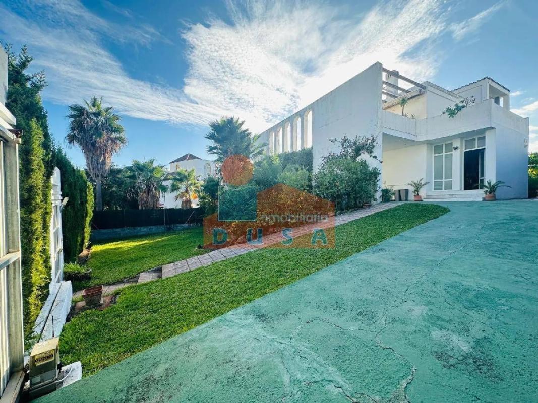 Продажа отдельного шале в Barrio Las Brisas, Марбелла photo 2