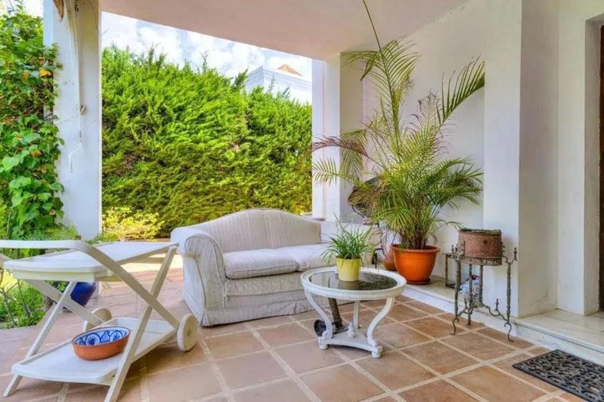 Продажа отдельного шале в Urbanizacion N Andalucia 21D, 47 T, Марбелла photo 2