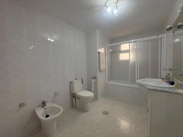 Venta de piso en Avenida Gustavo Adolfo Bécquer, 2, Marbella
thumbnail 3