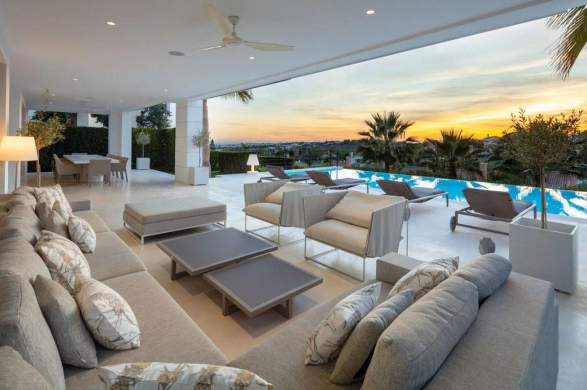 Venta de chalet independiente en Calle Escorial, Marbella
 photo 3