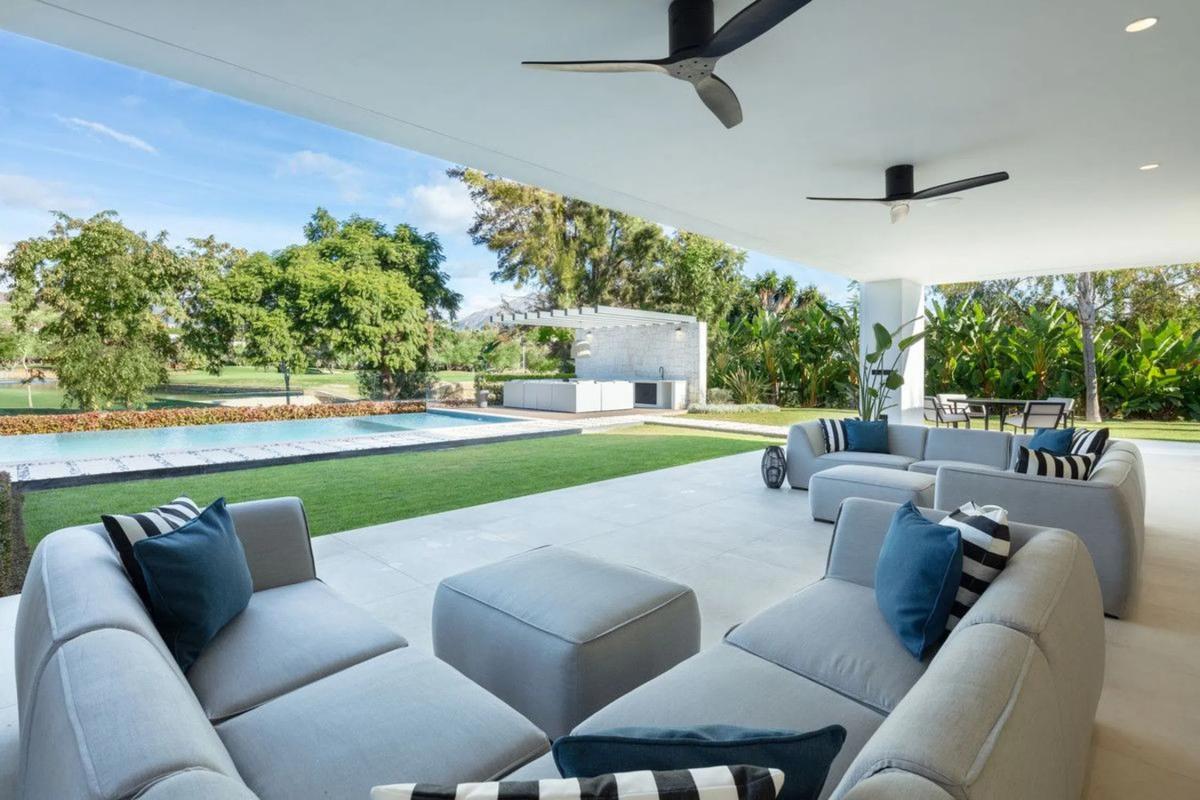 Venta de chalet independiente en Avenida del Prado, Marbella
photo 3