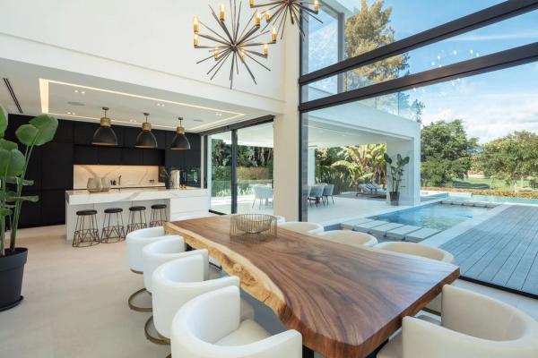 Chalet independiente en venta en Avenida del Prado, Marbella
 photo 4