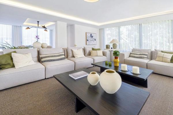 Chalet independiente en venta en Calle Orellana s/n, Marbella
thumbnail 2