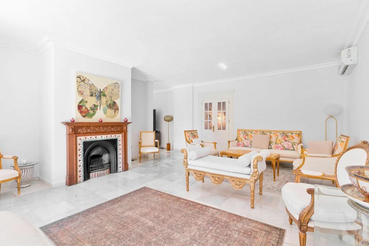 Sale of independent chalet in Calle 01D Nva Andaluc, 6, Marbella
photo 3