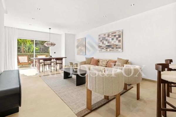 Venta de piso en Barrio Las Brisas, Marbella
thumbnail 3