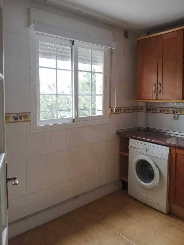 Venta de piso en Calle Lisboa 23-D, 31 -29, Marbella
photo 5