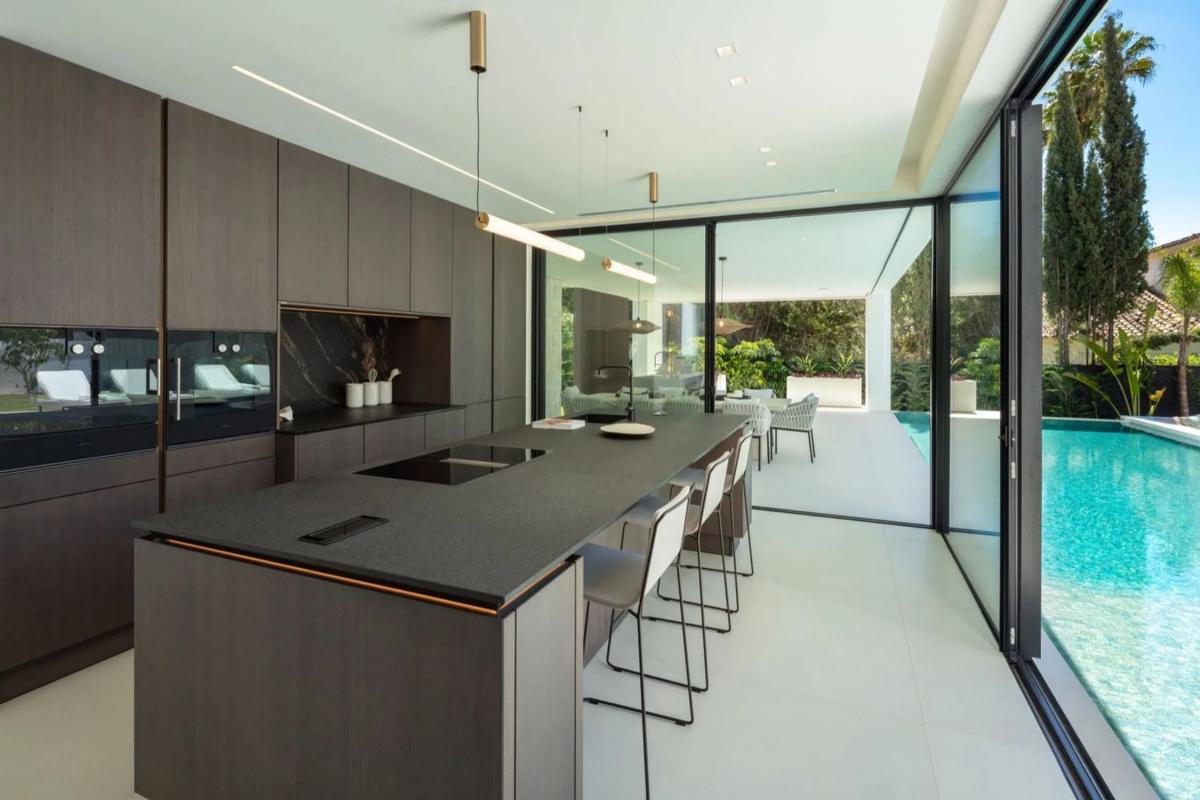 Venta de chalet independiente en Barrio Las Brisas, Marbella
 photo 5