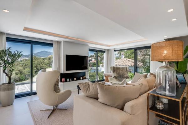 Chalet wolnostojący na sprzedaż w  Calle Miguel de Unamuno, 417, Marbella photo 4